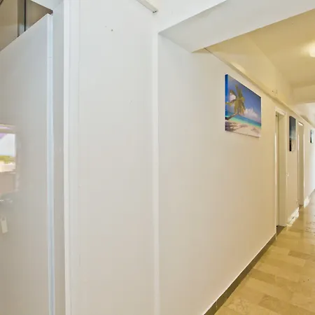 Violeta Hvar Διαμέρισμα *