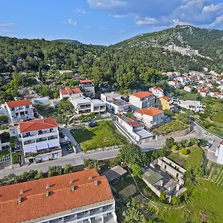 Apartman Violeta Hvar *