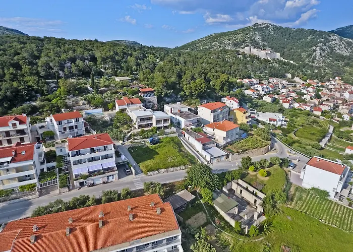 Apartman Violeta Hvar *