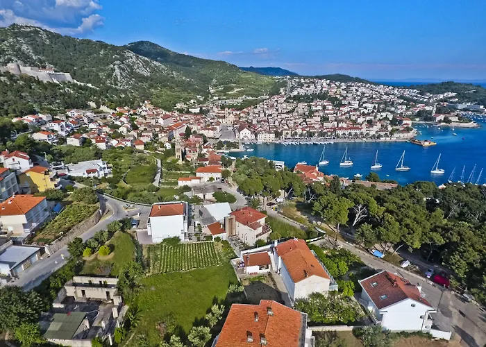 Violeta Hvar Hvar Town