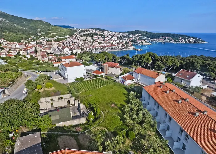 Apartman Violeta Hvar *