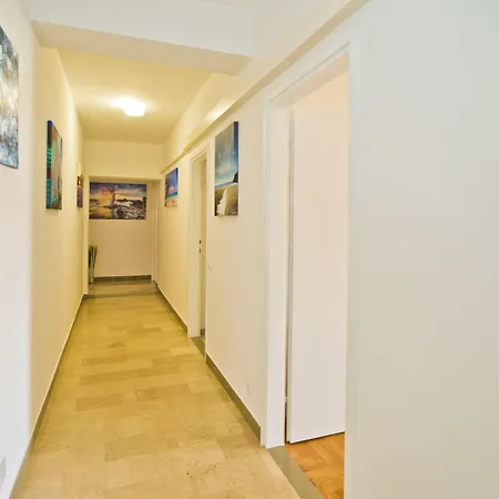 Apartment Violeta Hvar