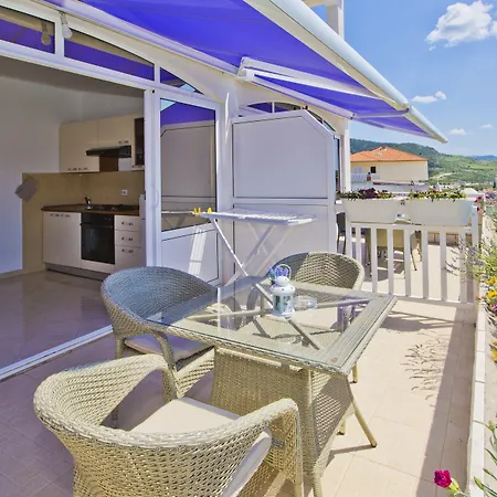 Daire Violeta Hvar Hvar Town