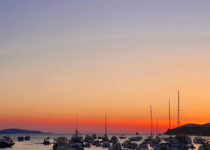 Violeta Hvar Апартаменты Хвар